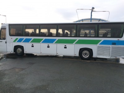 Coach minibus in Issy-les-Moulineaux