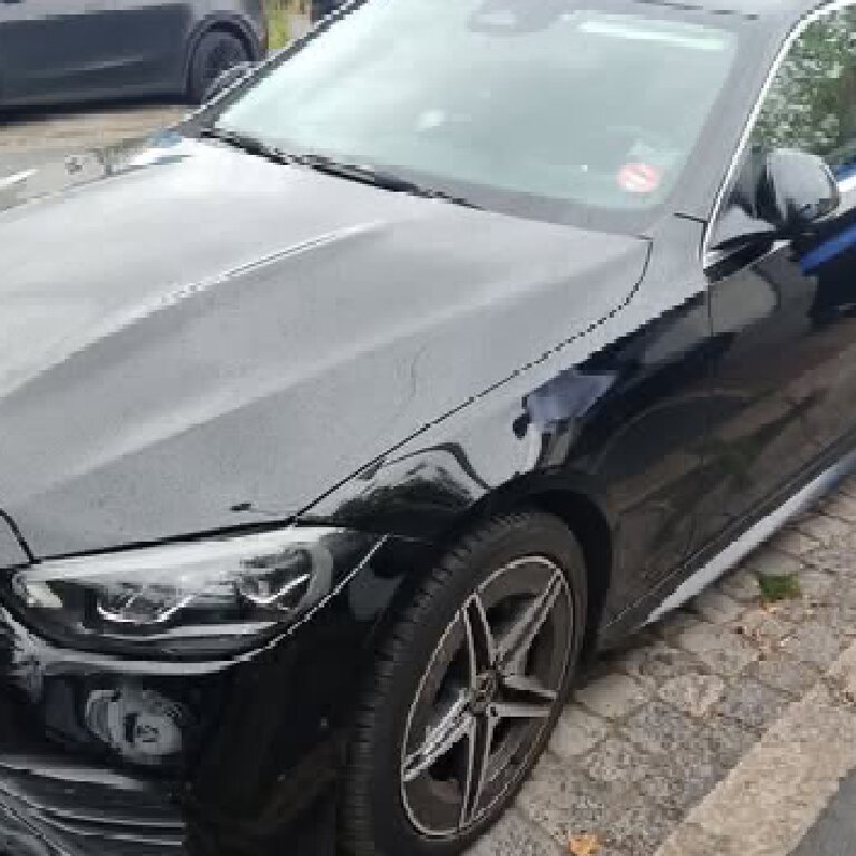 VTC Villeurbanne: Mercedes