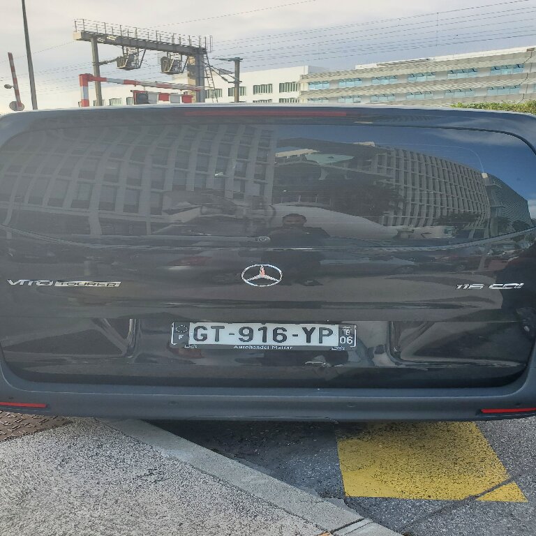 Mietwagen mit Fahrer Nice: Mercedes