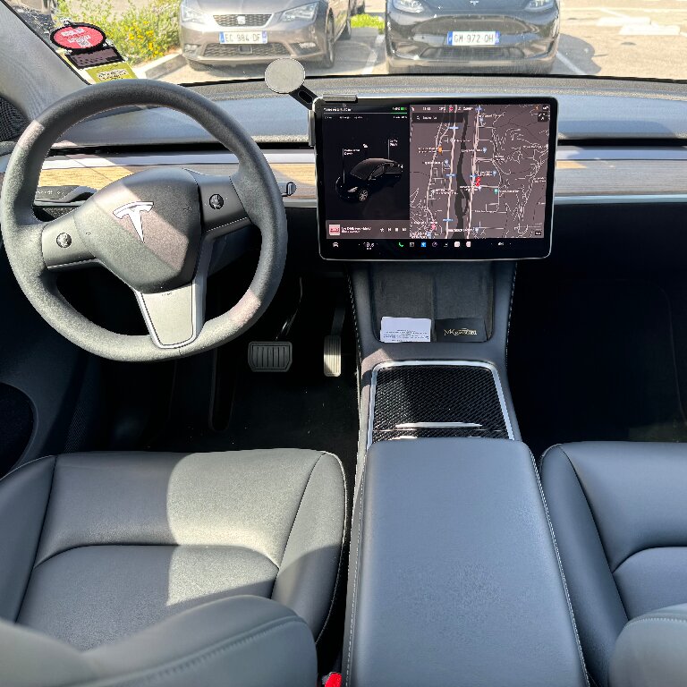 VTC: Tesla