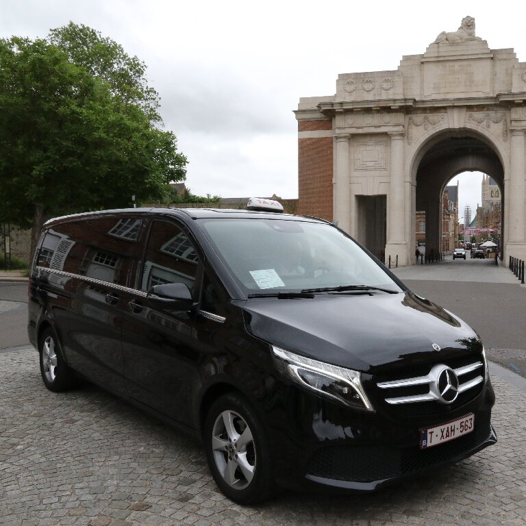 Mietwagen mit Fahrer: Mercedes