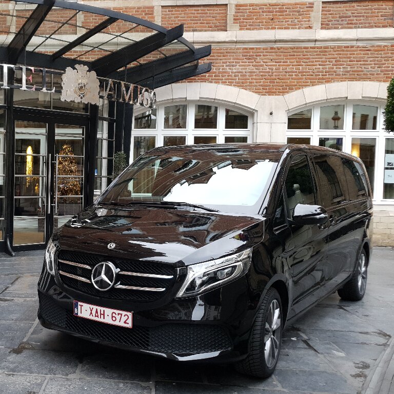 Mietwagen mit Fahrer: Mercedes