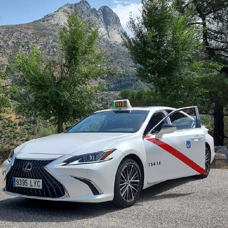 Taxi: Lexus