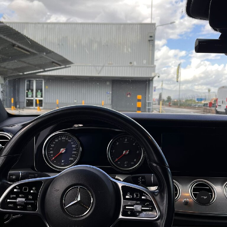 VTC: Mercedes