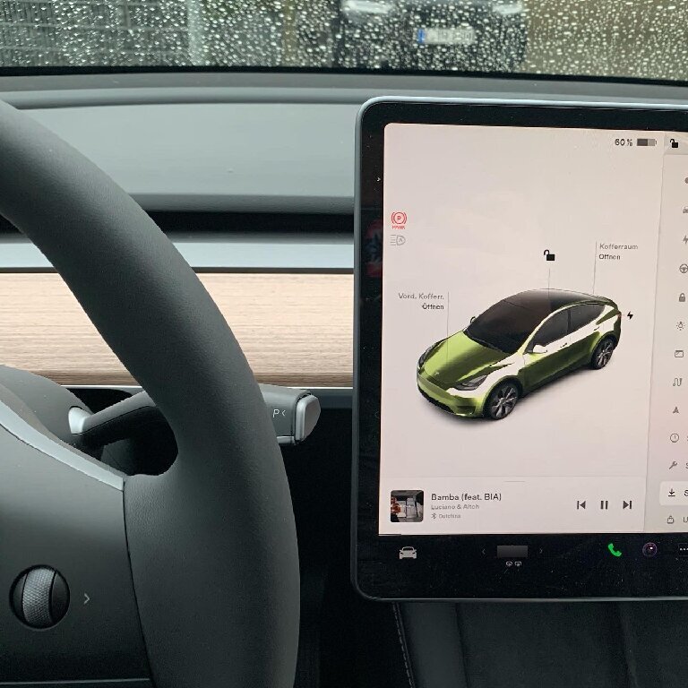 VTC: Tesla