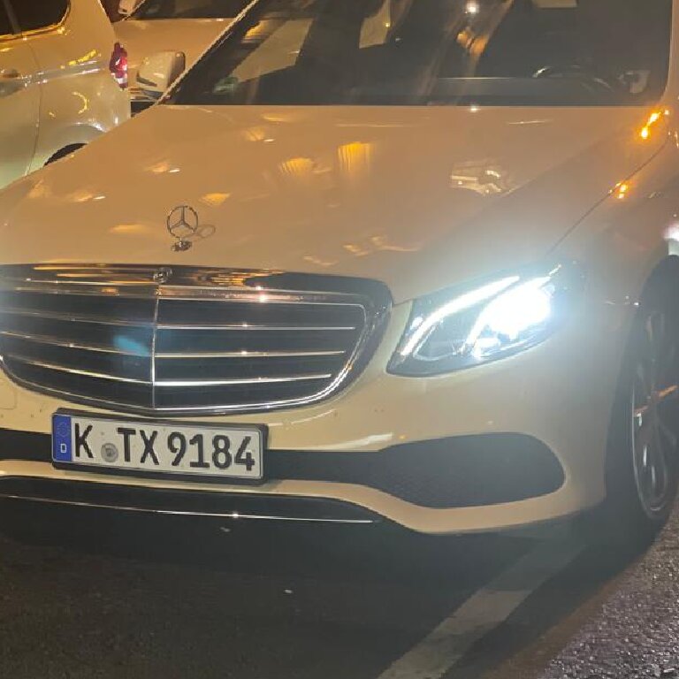 Taxi: Mercedes