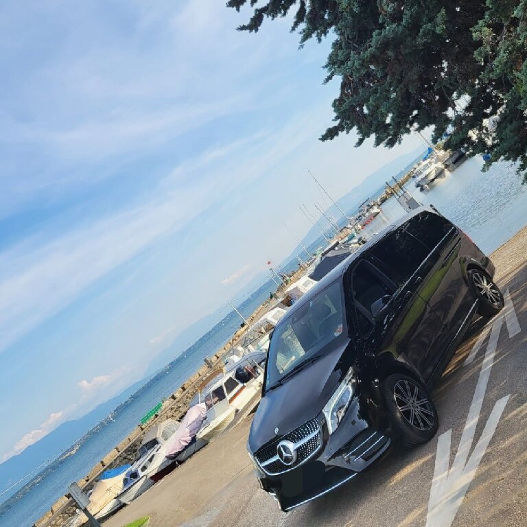 Taxi: Mercedes