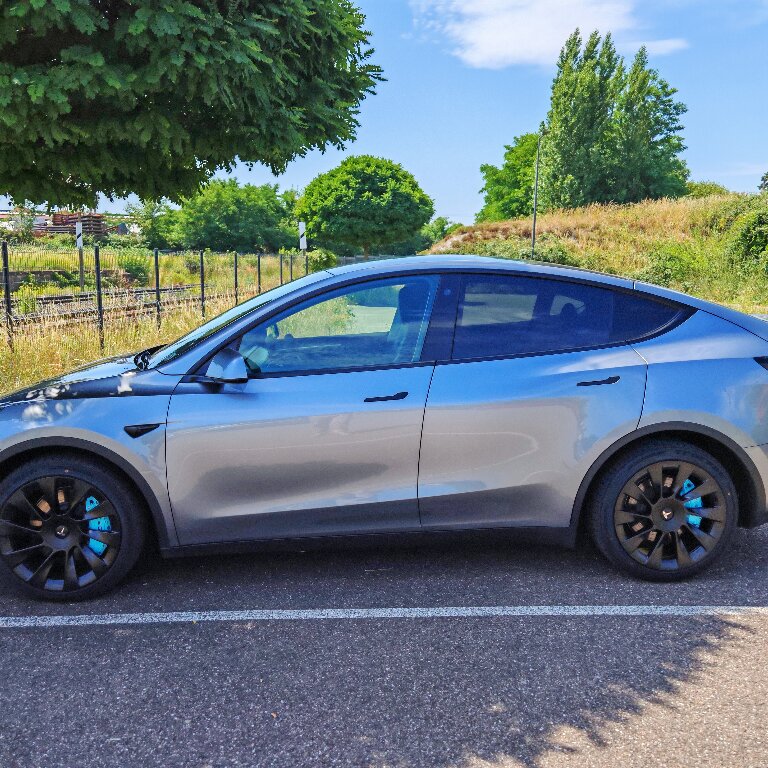 VTC: Tesla