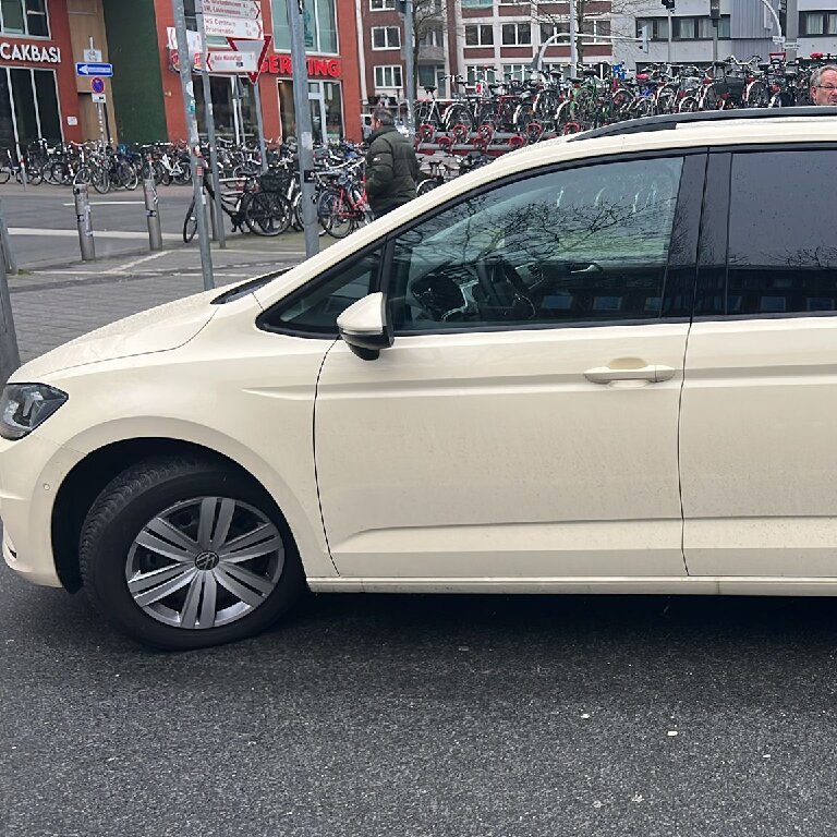 Mietwagen mit Fahrer: Volkswagen