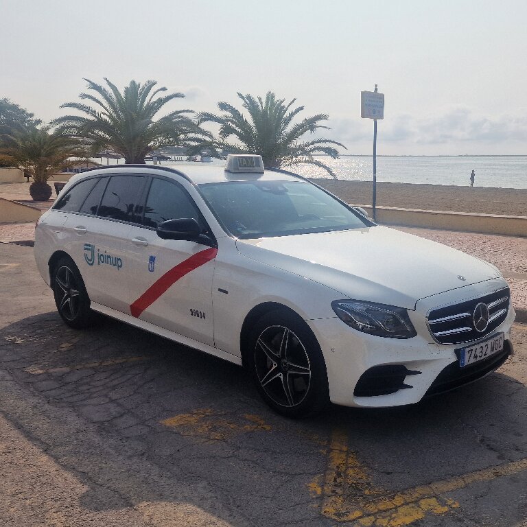 Taxi: Mercedes