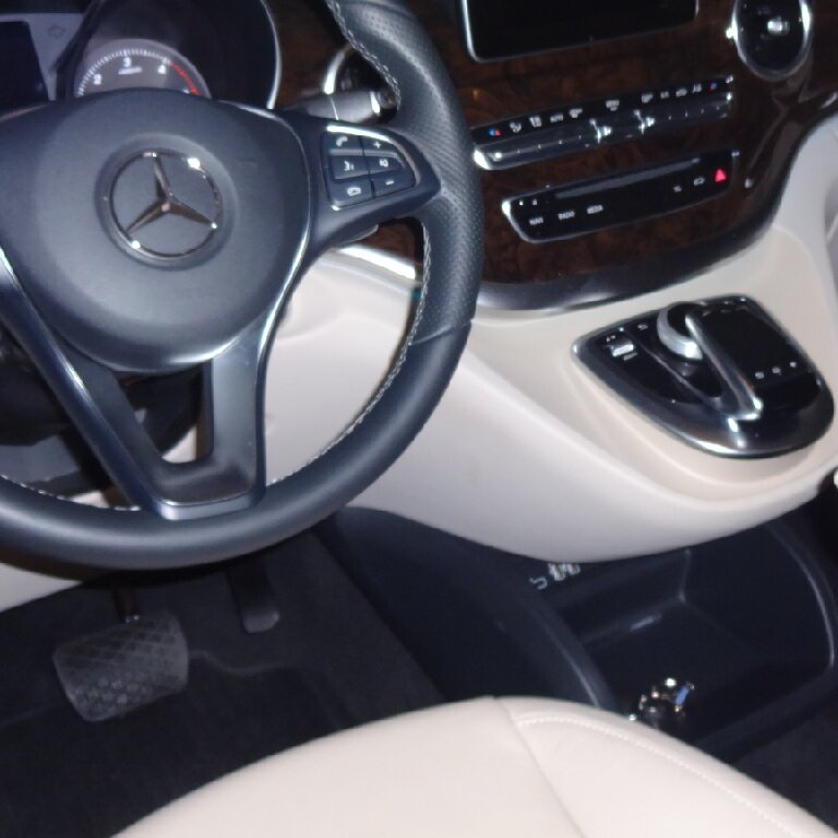 VTC: Mercedes