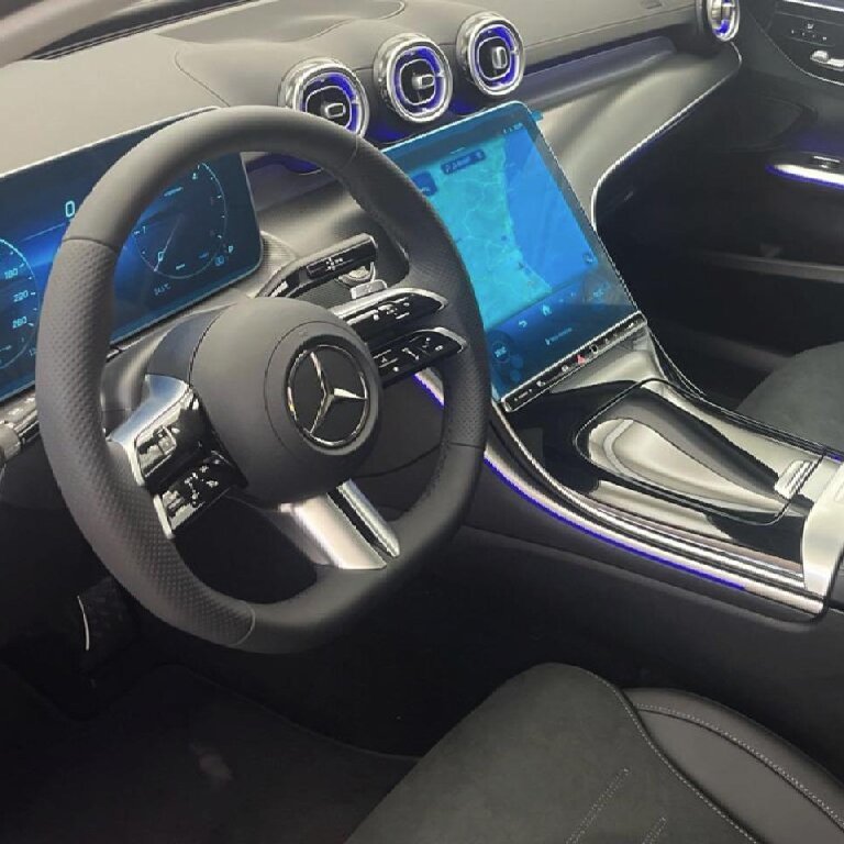 Mietwagen mit Fahrer: Mercedes