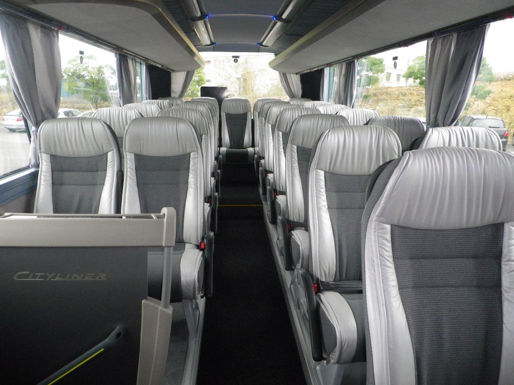Reisebus Anbieter Rodez: Neoplan