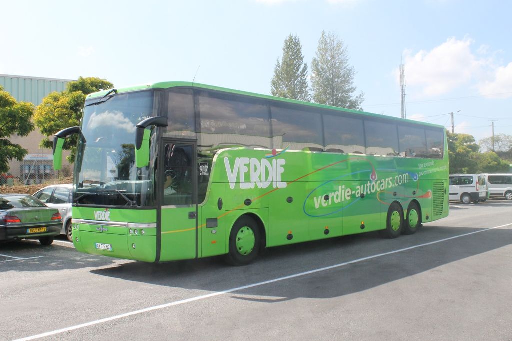 Reisebus Anbieter Rodez: Van Hool
