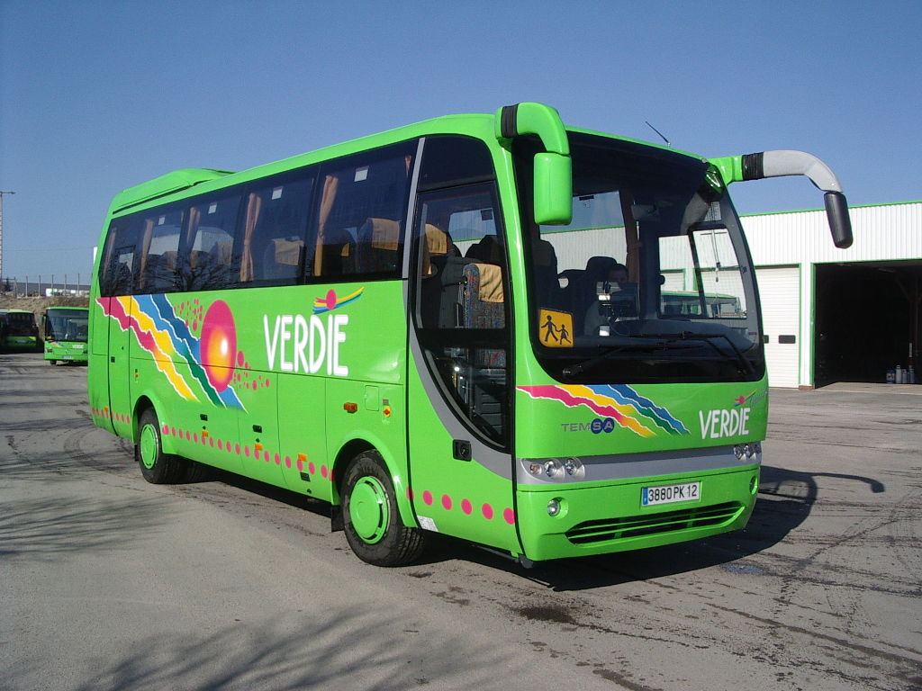 Reisebus Anbieter Rodez: Temsa