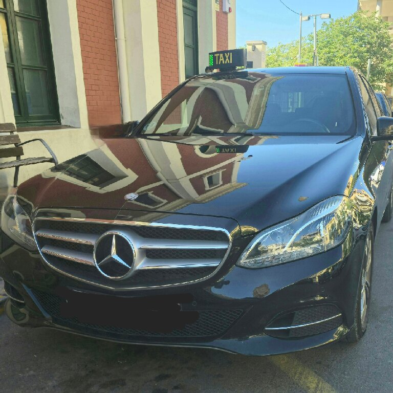 Taxi: Mercedes