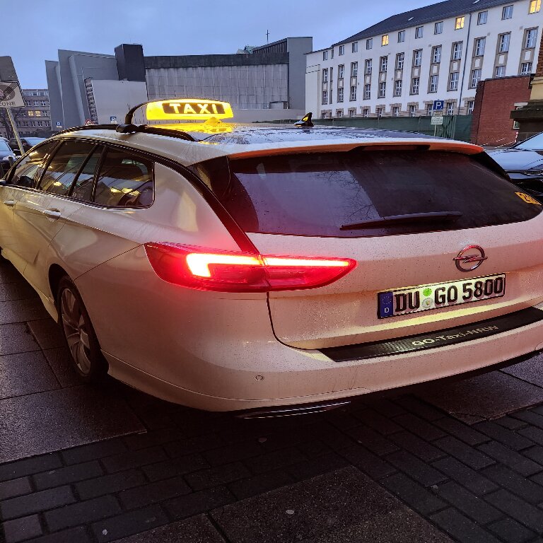Taxi: Opel