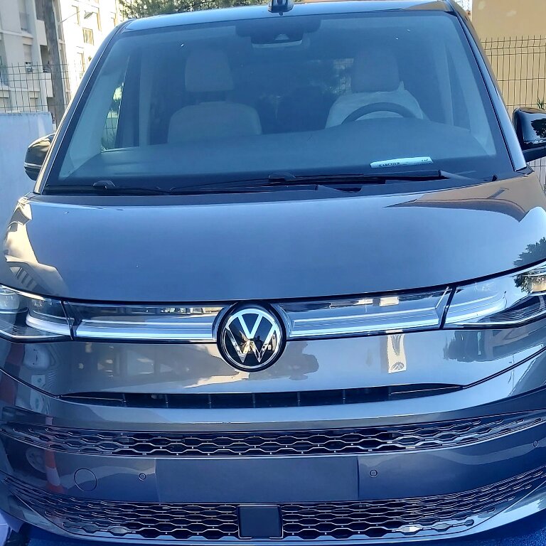 Mietwagen mit Fahrer Nice: Volkswagen