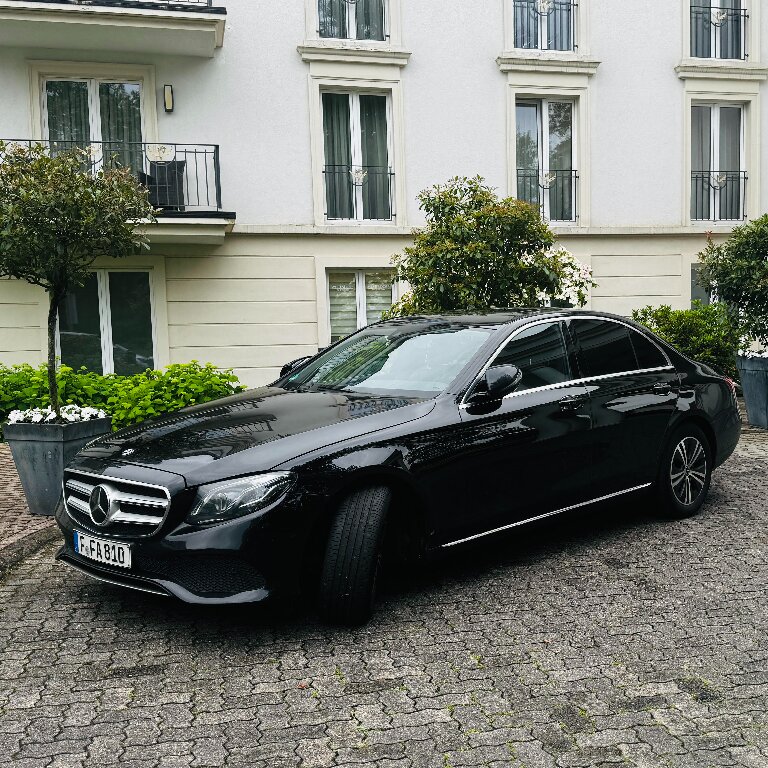 VTC: Mercedes