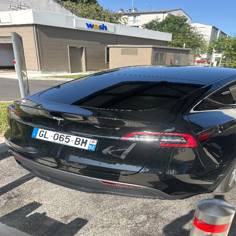 VTC: Tesla