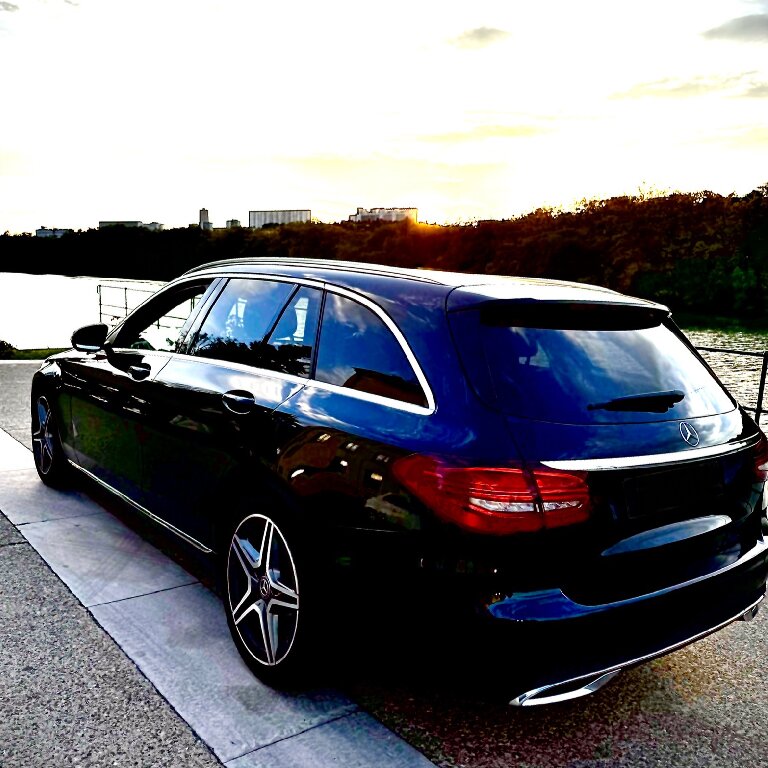 Mietwagen mit Fahrer: Mercedes