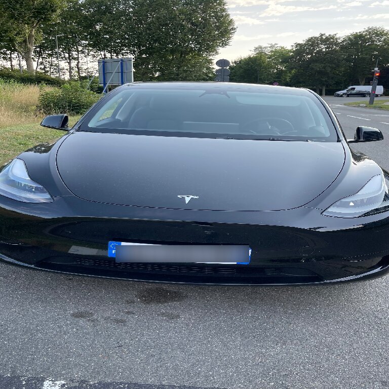 VTC: Tesla