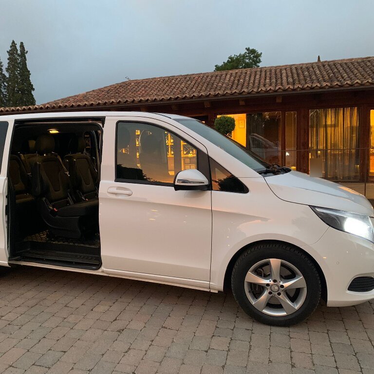 Taxi: Mercedes