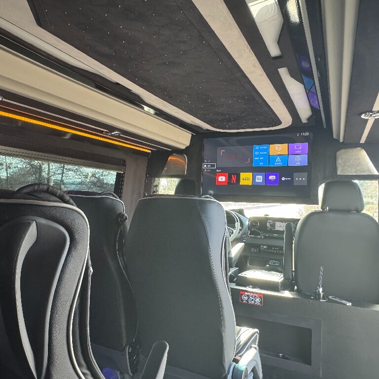 Mietwagen mit Fahrer: Mercedes
