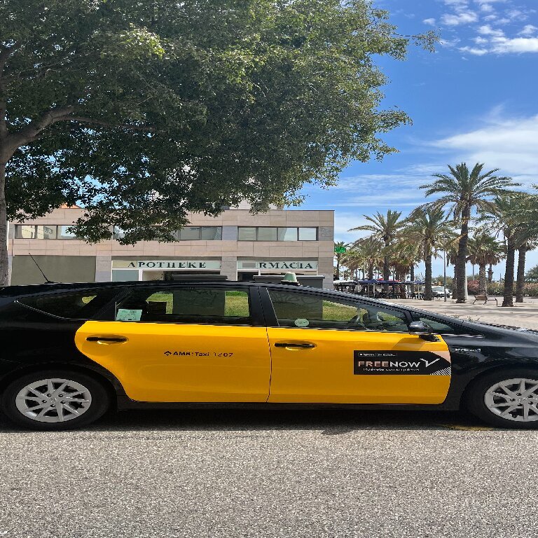 Taxi: Toyota