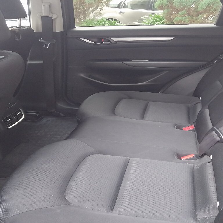 Taxi: Mazda