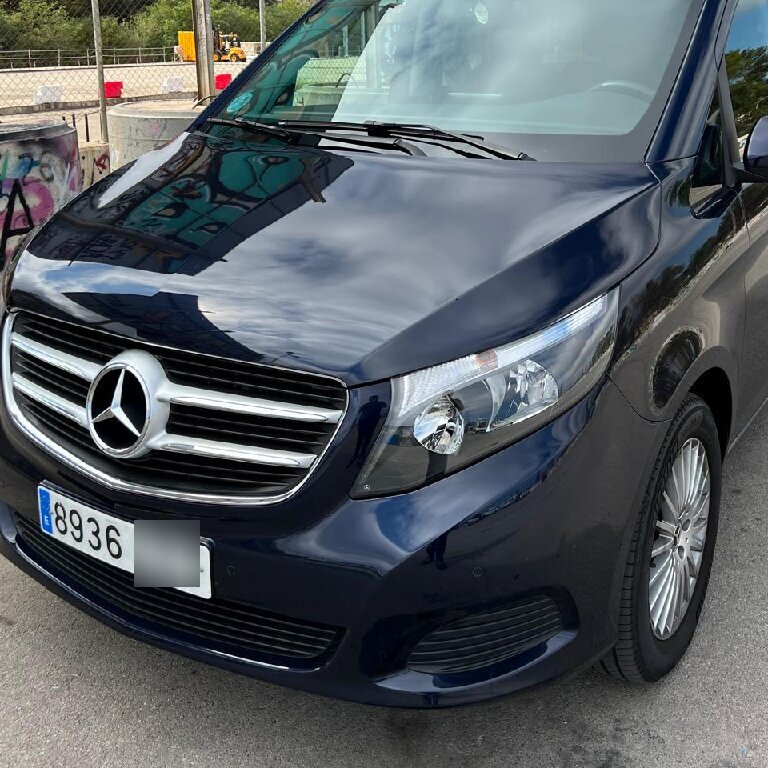 Mietwagen mit Fahrer: Mercedes