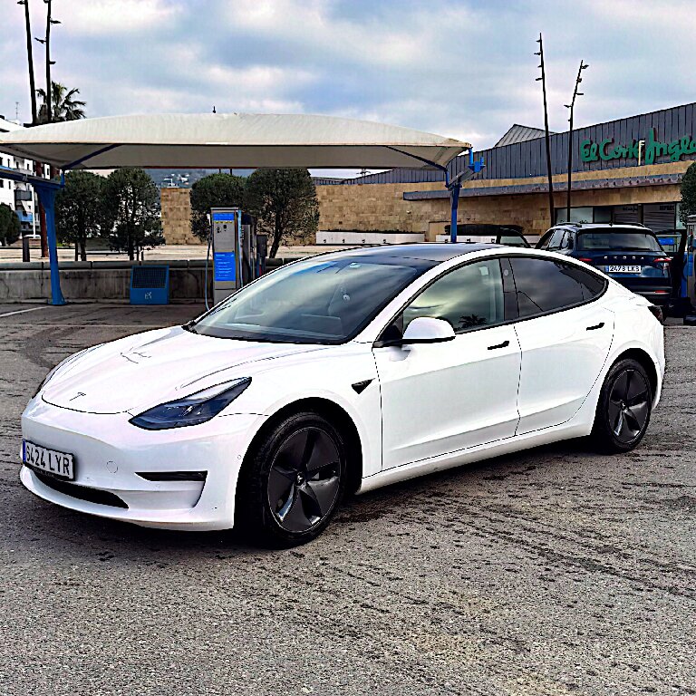 Taxi: Tesla