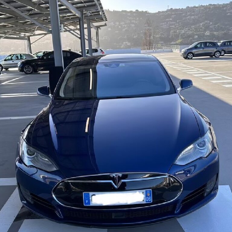 VTC: Tesla