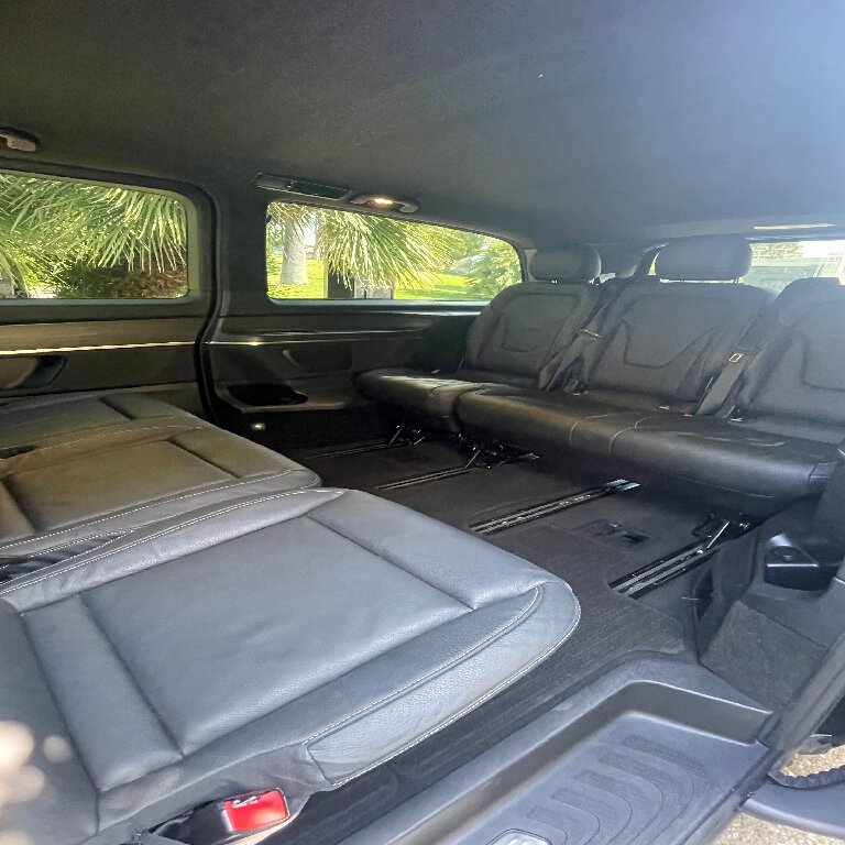 Mietwagen mit Fahrer: Mercedes