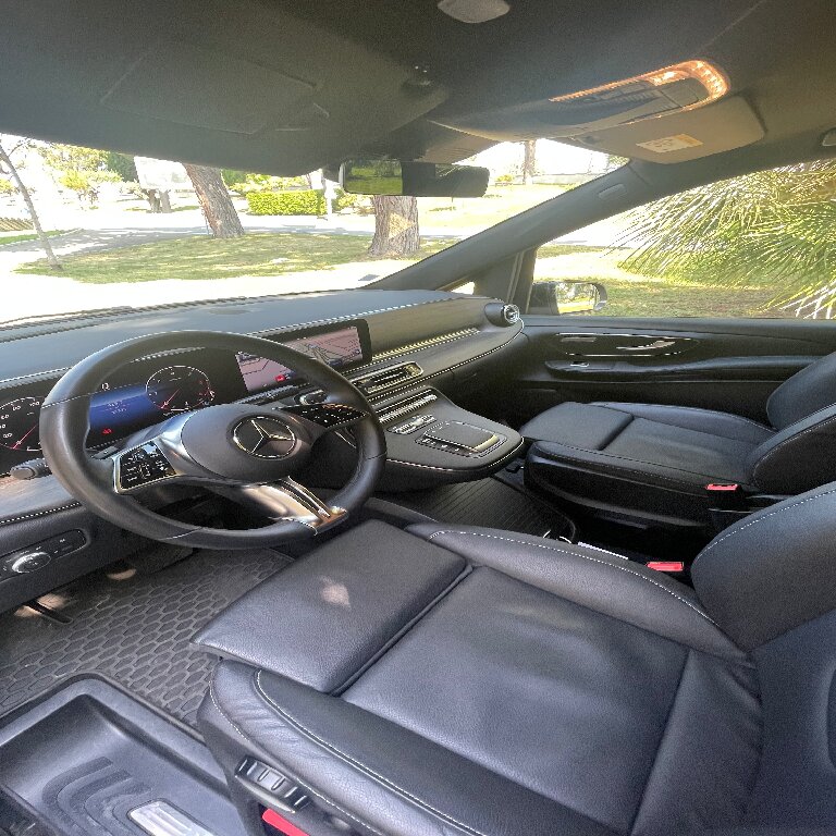 Mietwagen mit Fahrer: Mercedes