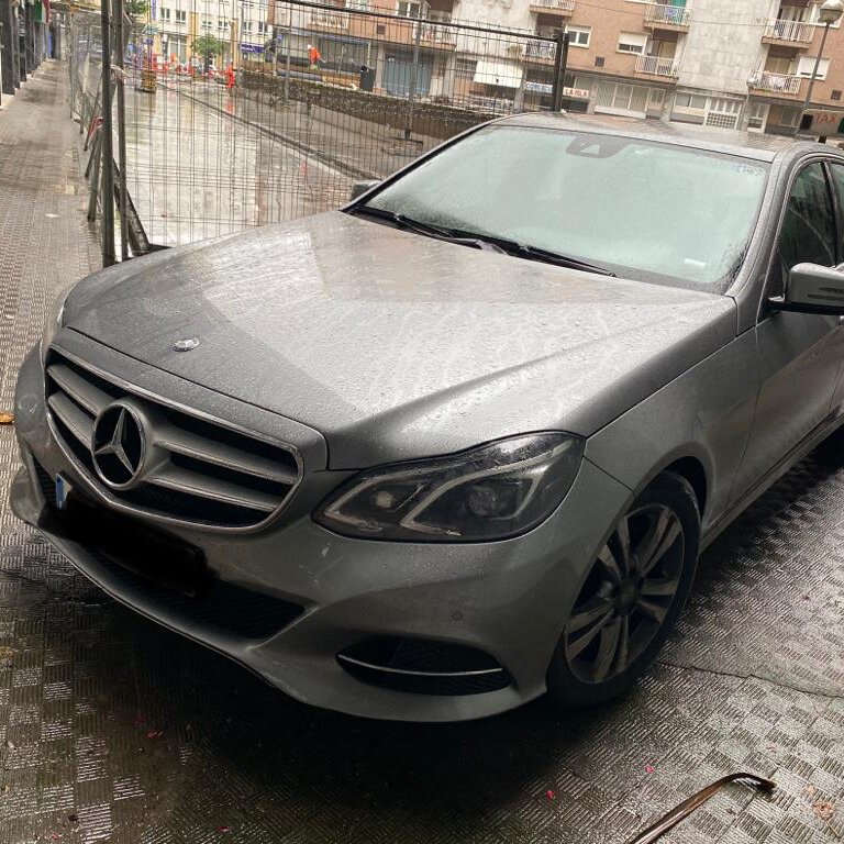 Taxi: Mercedes