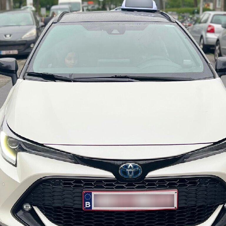 Taxi: Toyota