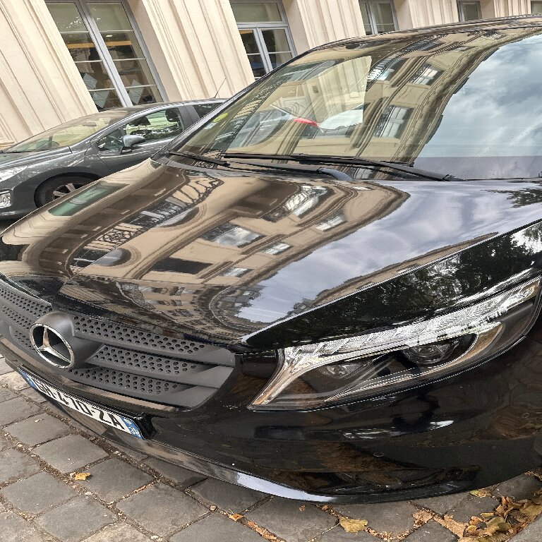 Mietwagen mit Fahrer: Mercedes