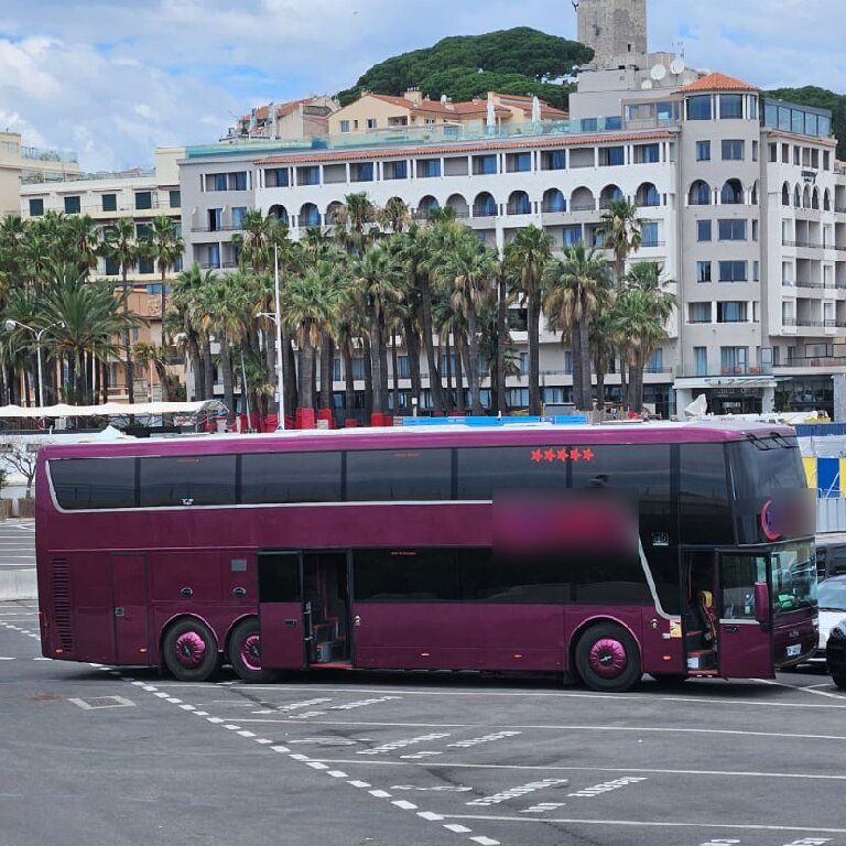 Autocariste: Van Hool