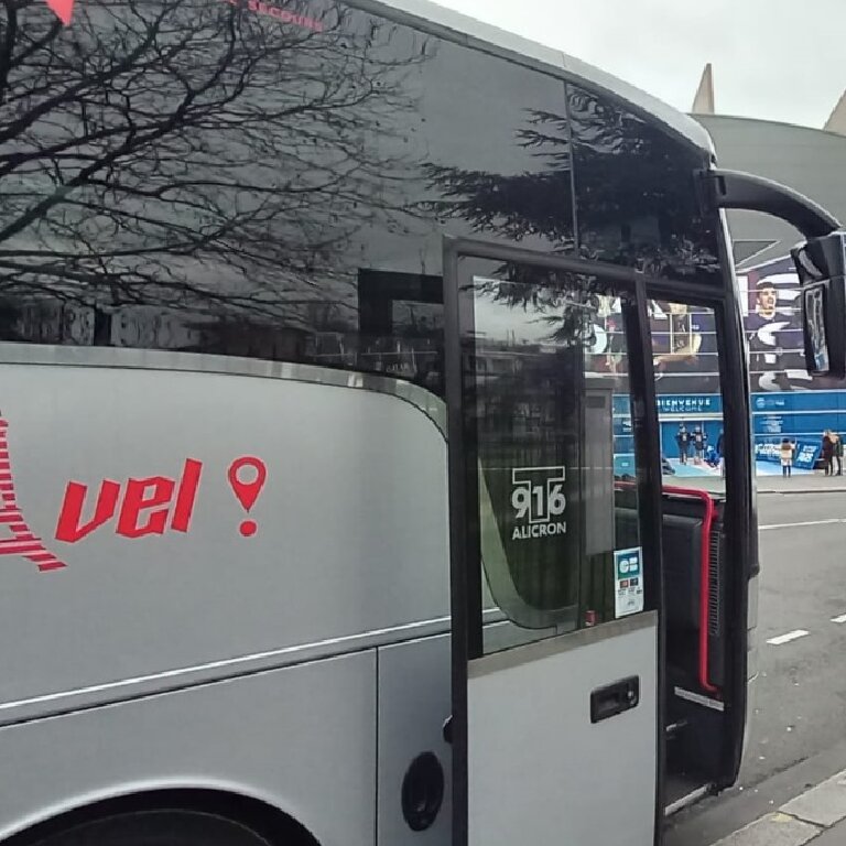 Autocariste: Van Hool