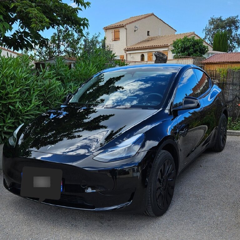 VTC: Tesla