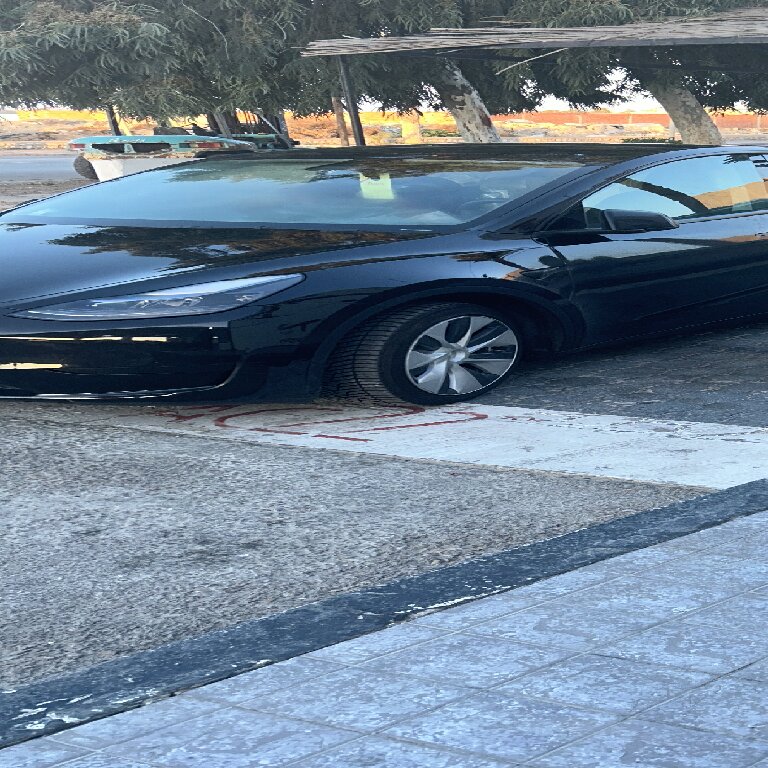 VTC: Tesla