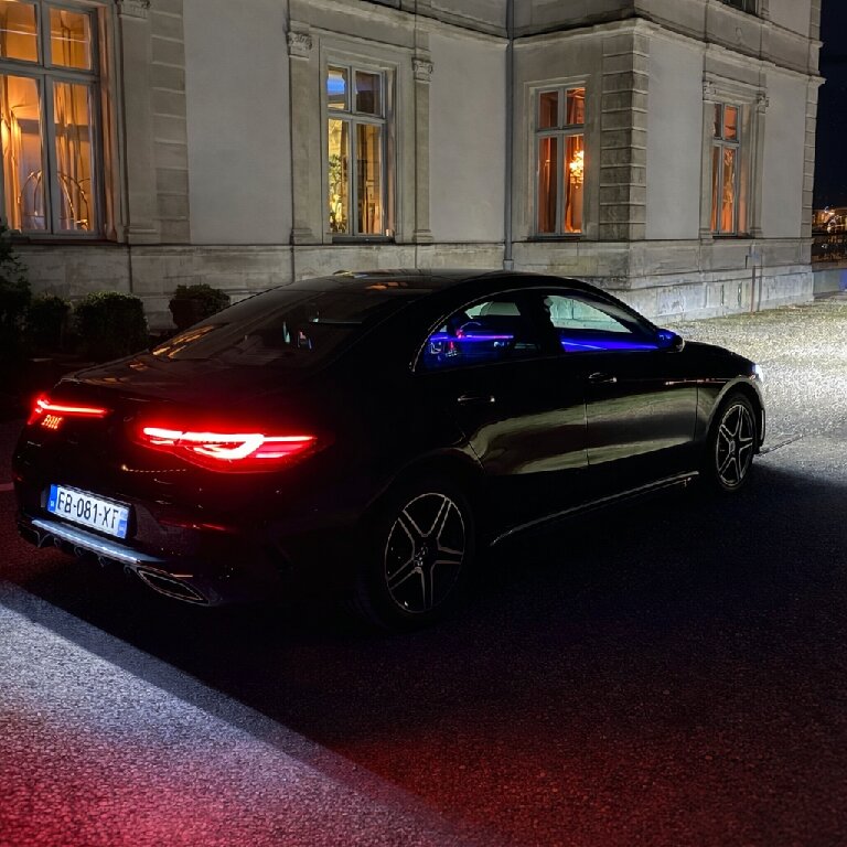 Mietwagen mit Fahrer: Mercedes