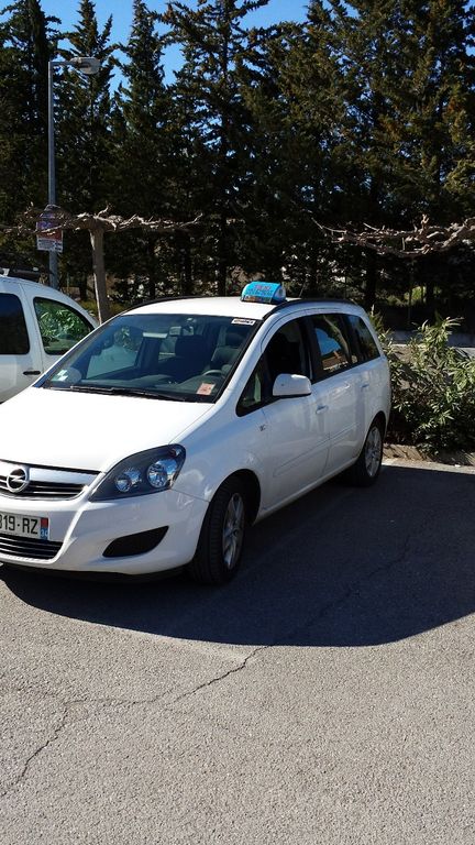 Taxi Villeneuve-lès-Béziers: Opel