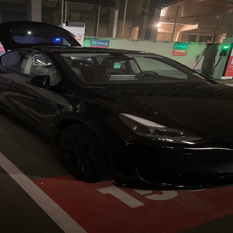 VTC: Tesla