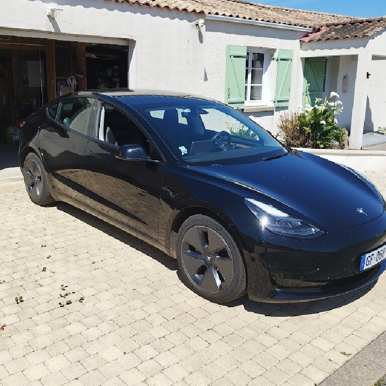 VTC: Tesla