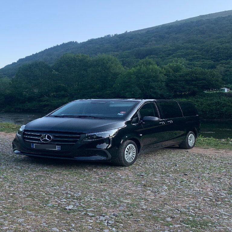 VTC: Mercedes