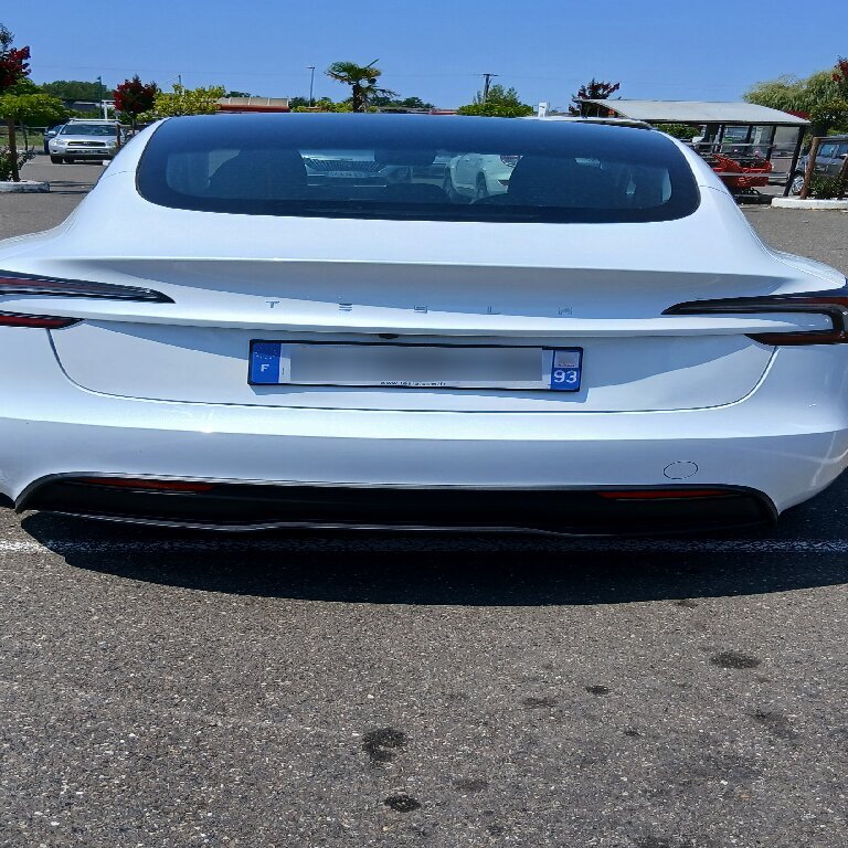 VTC: Tesla