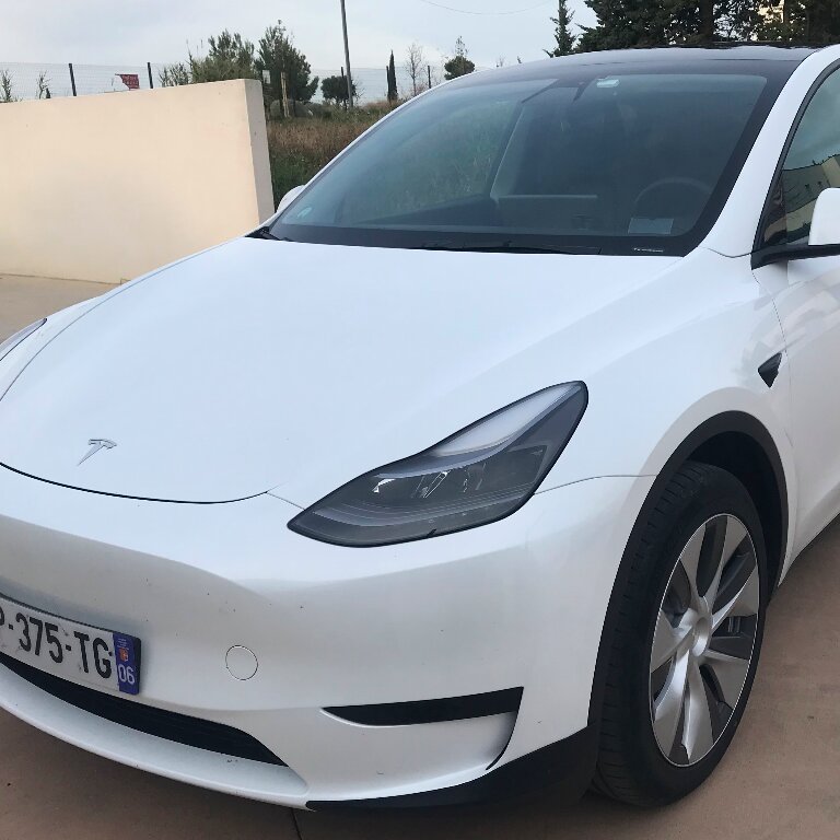 VTC: Tesla