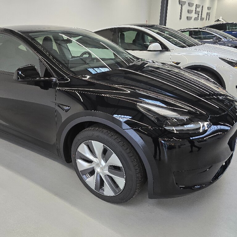 VTC: Tesla